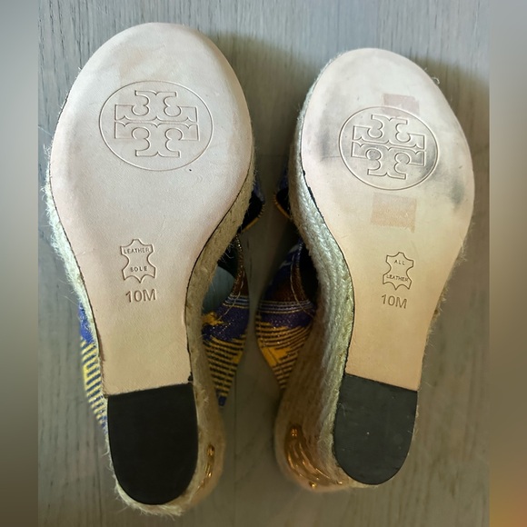 Tory Burch Kristen Fabric Canvas Wedge - SZ 10 - Picture 5 of 7